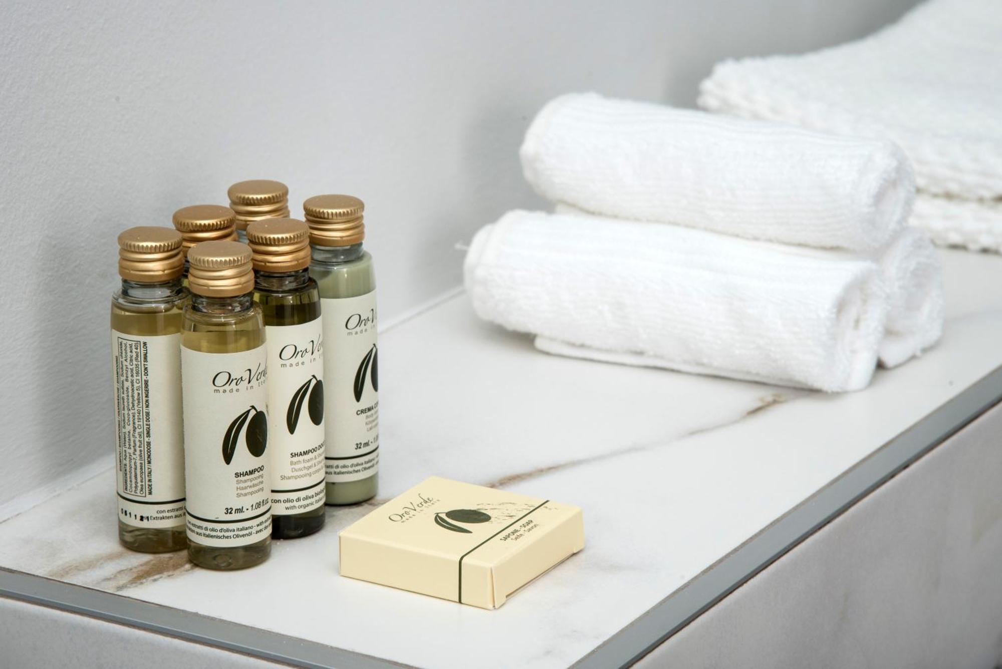 Republic Square Luxury Suites Belgrad Zimmer foto