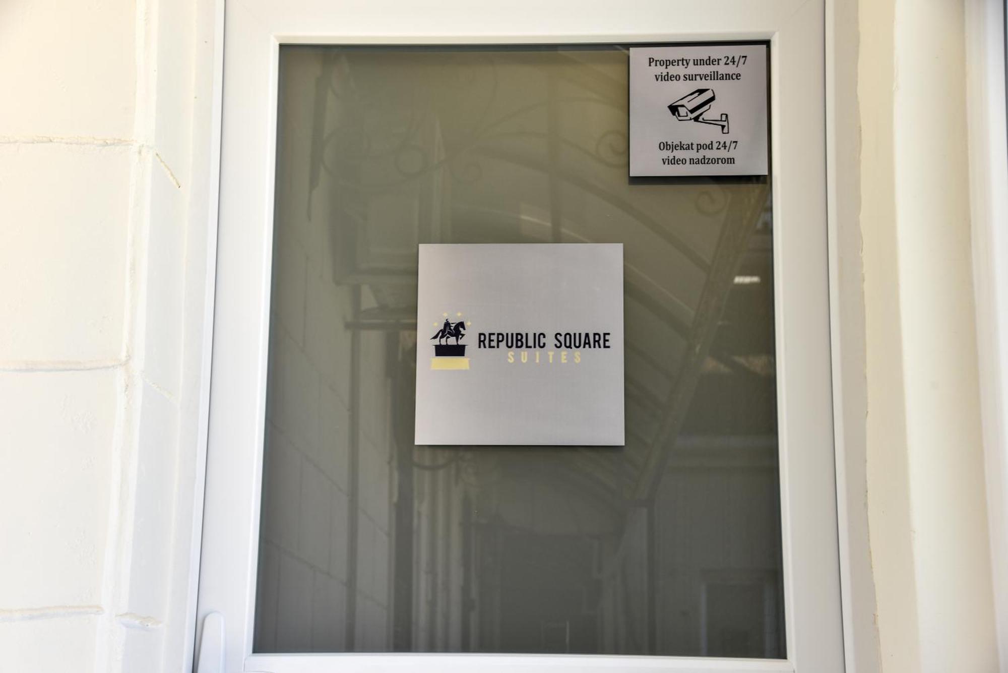 Republic Square Luxury Suites Belgrad Exterior foto